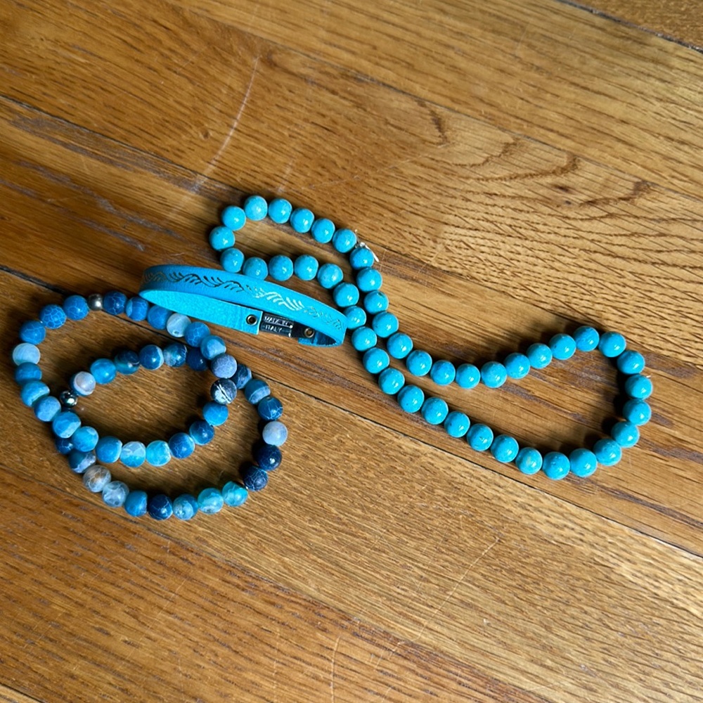 Blue jewelry bundle